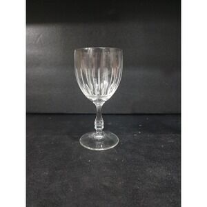 Schott-Zwiesel Gardone Claret Wine Goblet, Cut Vertical Wine Glass, Footed Glass